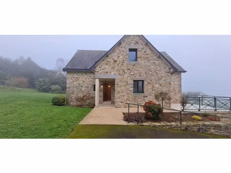 location maison 6 pièces 162m²