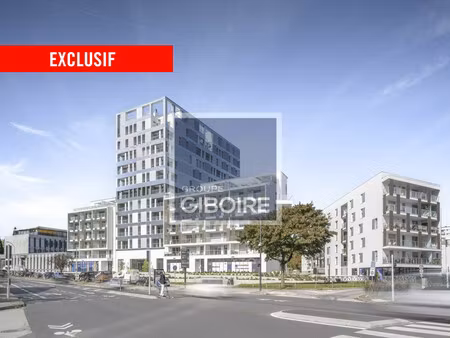 location local professionnel 236m² vannes 56000