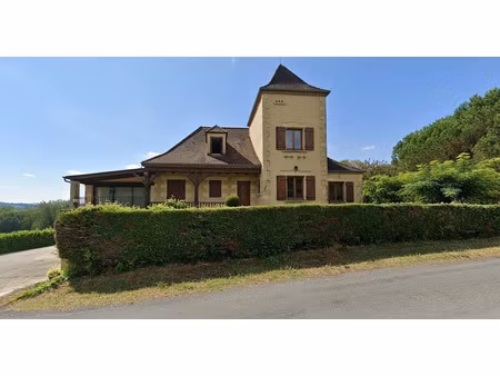 vente maison 11 pièces 205 m² à sarlat-la-caneda (24200)  230 000 €
