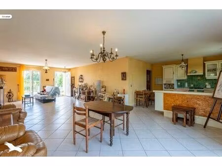 vente maison 3 pièces 100 m² jonzac (17500)