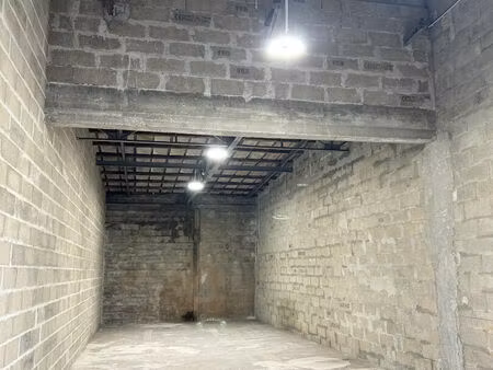 entrepôt / local industriel / local de stockage