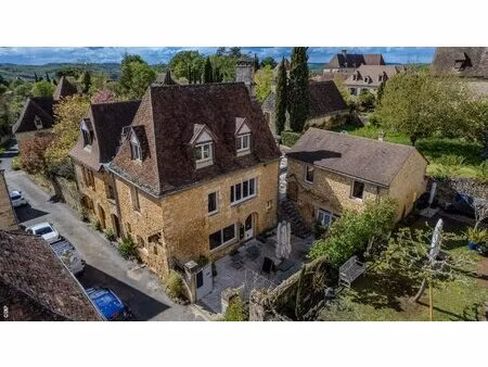 au cœur de la bastide  une propriété rare et pleine de caractère