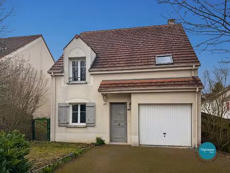 vente maison 6 pièces  93.00m²  ormoy