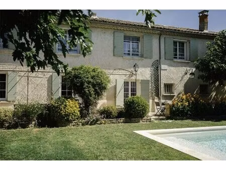 domaine événementiel & gîtes : un business clé en main en bord de sorgue