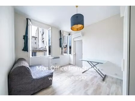 référence : 6347-mco - appartement une pièce au premier étage