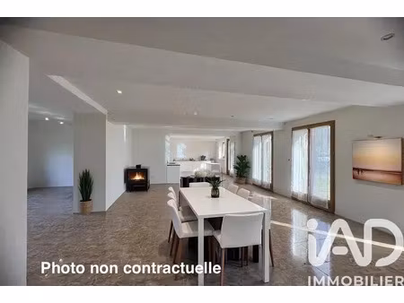 maison de village à saint-sérotin (89140)