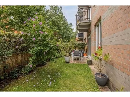 prachtig gelijkvloersappartement te huur in de “ jett'se tuinen”.