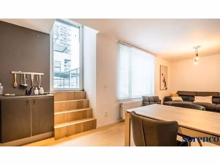 duplex gemeubeld 1-slaapkamer appartement met groot terras