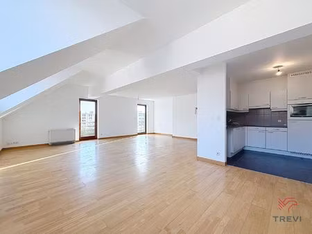 mooie & lichte duplex 4 kamers  ideaal voor een samenwoning