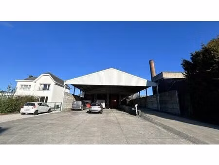 loods met laadkades en kantoor te huur nabij r4 in melle