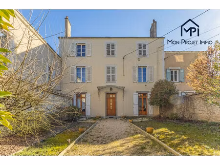 maison bourgeoise - laval gare