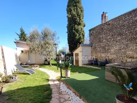 charente  à mornac. maison 99 m²  4 chambres  jardin  terrain clos 930 m² avec garage