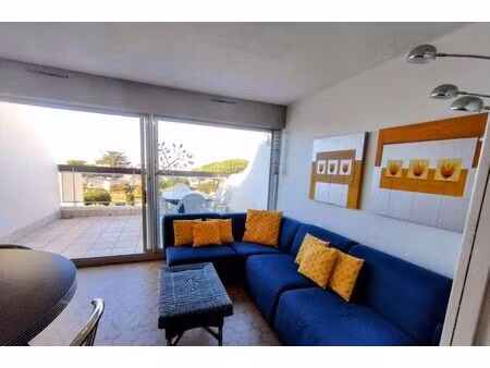 location appartement 2 pièces 37 m² à le grau-du-roi (30240)