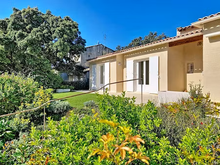 vente maison 4 pièces 110 m² à les angles (30133)  387 000 €