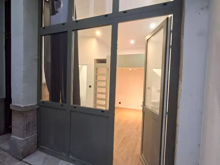 location local professionnel 19m² rouen 76000