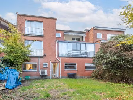 appartement te koop in merksem met 5 slaapkamers