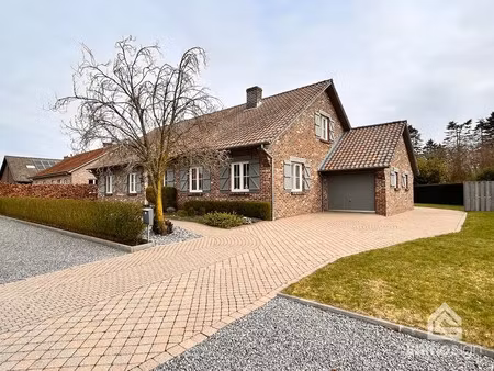 huis te koop in kinrooi met 6 slaapkamers