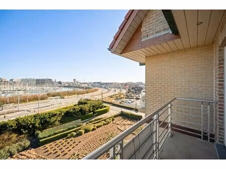 appartement te koop in blankenberge met 3 slaapkamers