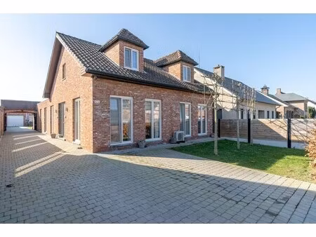 huis te koop in ravels met 4 slaapkamers