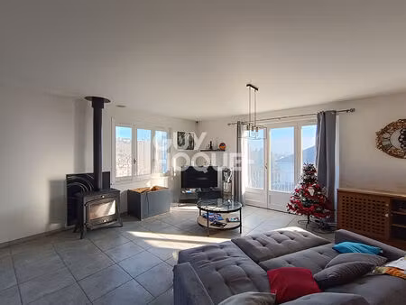 maison au calme  proche du centre ville de boën-sur-lignon