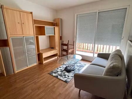 appartement t2 meublé avec balcon à dax