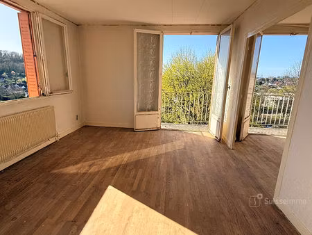 appartement 67 81m2 - garage & cave - à rénover