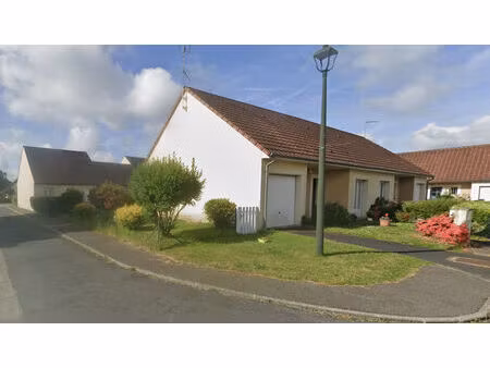 location maison 2 pièces 52 m² à crevant (36140)