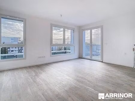 location appartement 2 pièces 49 m² à valenciennes (59300)