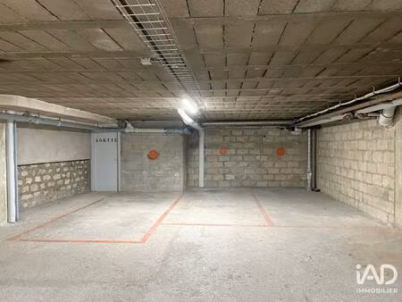 location parking 10 m²