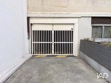 location parking 7 m²