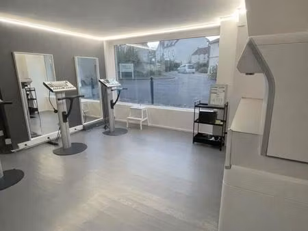 vente boutique/local commercial 98 m²