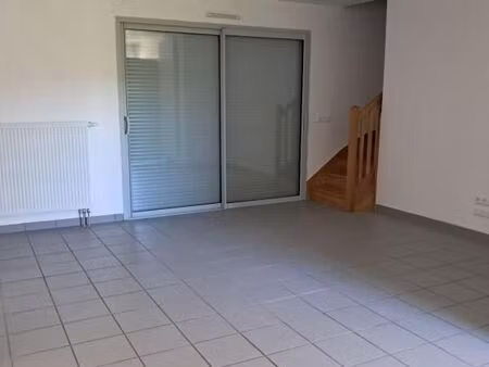 location maison 3 pièces 66 m² à theneuil (37220)