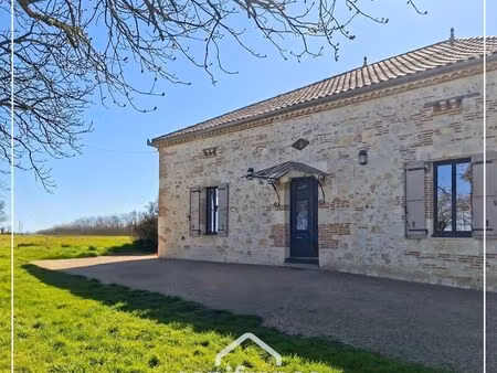 vente maison 4 pièces 266 m² valence (82400)