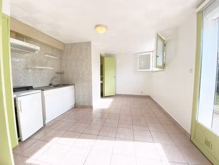 location appartement 1 pièce 20m²