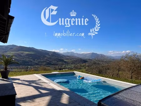 villa d'architecte 206m² belles prestations vue dominante sur les pyrénées .r