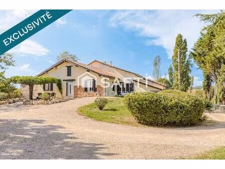 vente maison 11 pièces 440 m² gimont (32200)