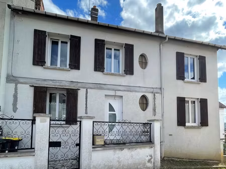 maison proche gare sncf avec vue panoramique