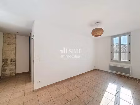 avignon intra-muros – t2 de 34 m²