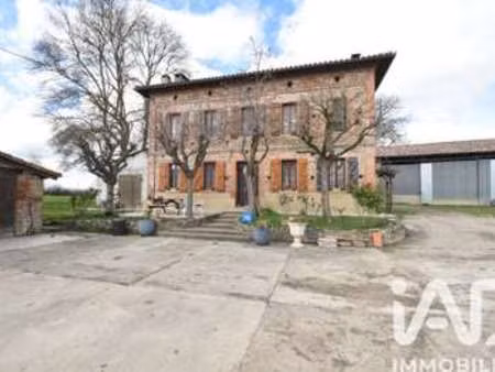 vente maison à sainte-foy-de-peyrolières (31470) : à vendre / 159m² sainte-foy-de-peyroliè