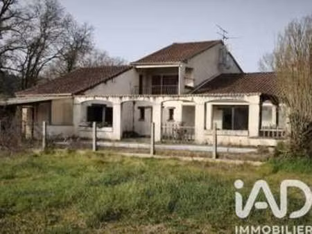 vente maison piscine aux peintures (33230) : à vendre piscine / 190m² les peintures