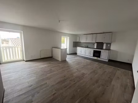 location maison à pouzauges (85700) : à louer / 65m² pouzauges