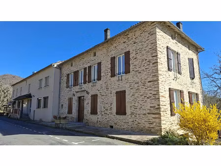 vente immeuble 786 m² latouille-lentillac (46400)