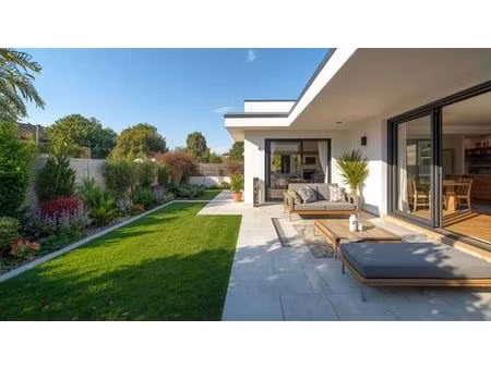 **maison sans perte d'espace - avec garage et parking