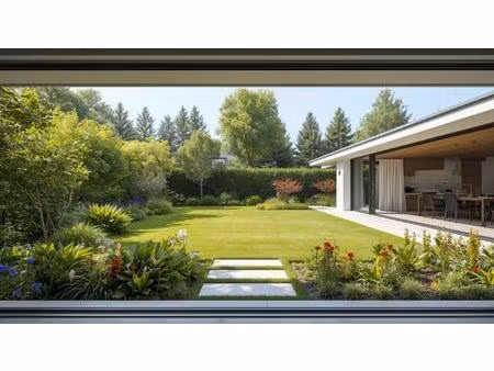 **opportunité maison a brindas - avec grand jardin  garage et parking