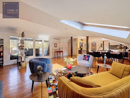 appartement 4 pièces 144 m² en duplex avec terrasse de 45 m²