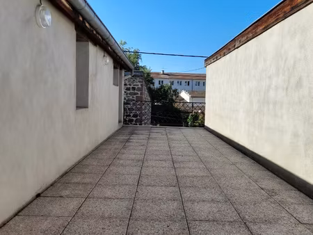 maison de ville t4 84.73 m2- amplepuis centre