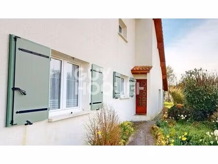 vente maison 6 pièces 156 m² castres-gironde (33640)