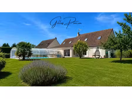 mousseaux-sur-seine maison avec piscine 5 chambres