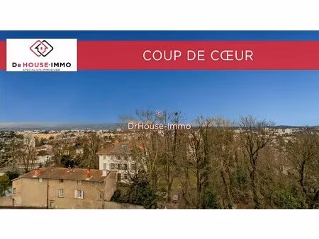 lyon 5 - bvd des castors - t5 - 99m2 - 3 chambres - séjour double - balcon - stationnement