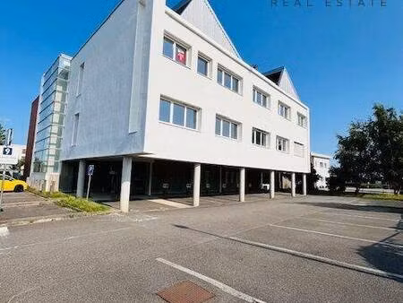 pj.real estate